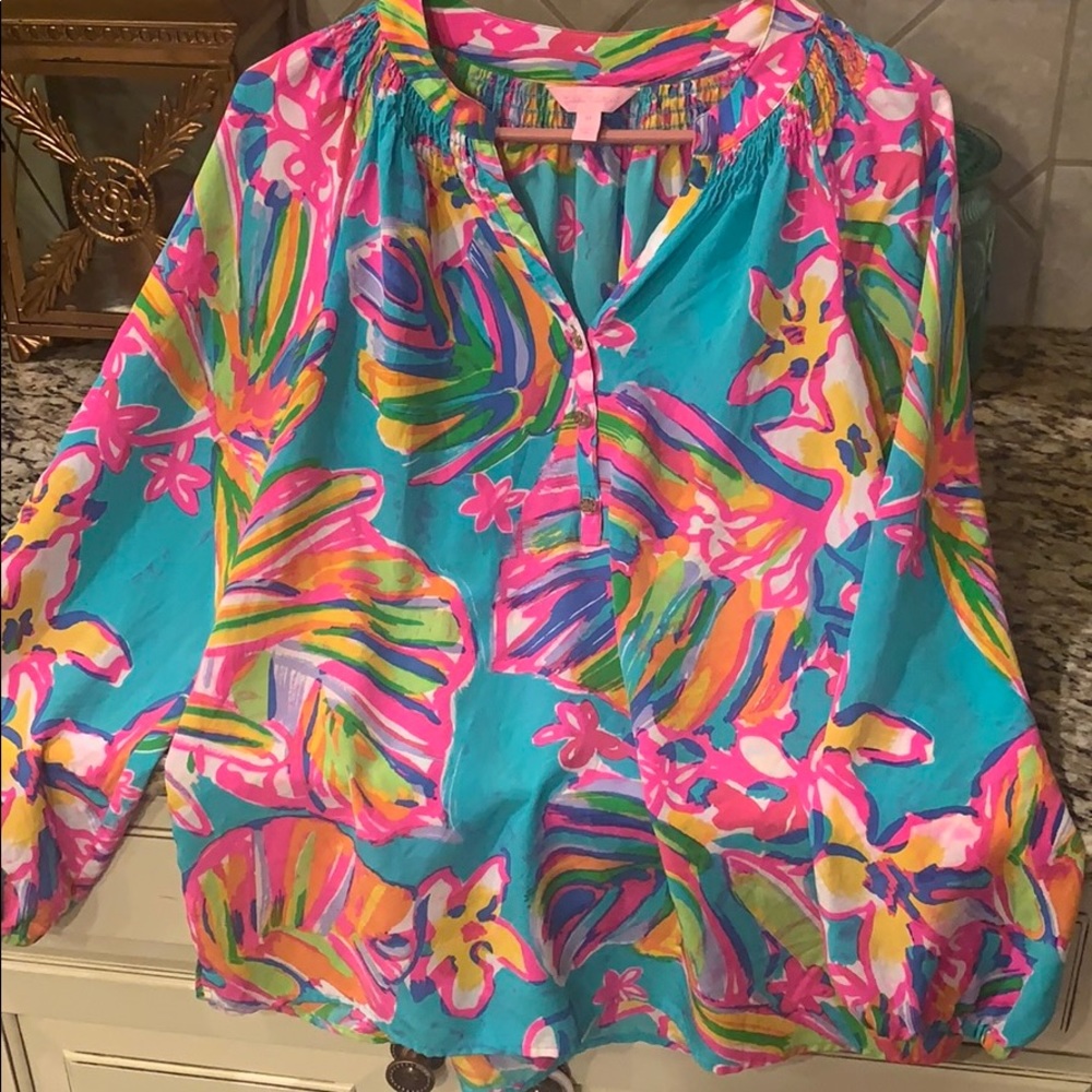 Lilly Pulitzer shirt see description